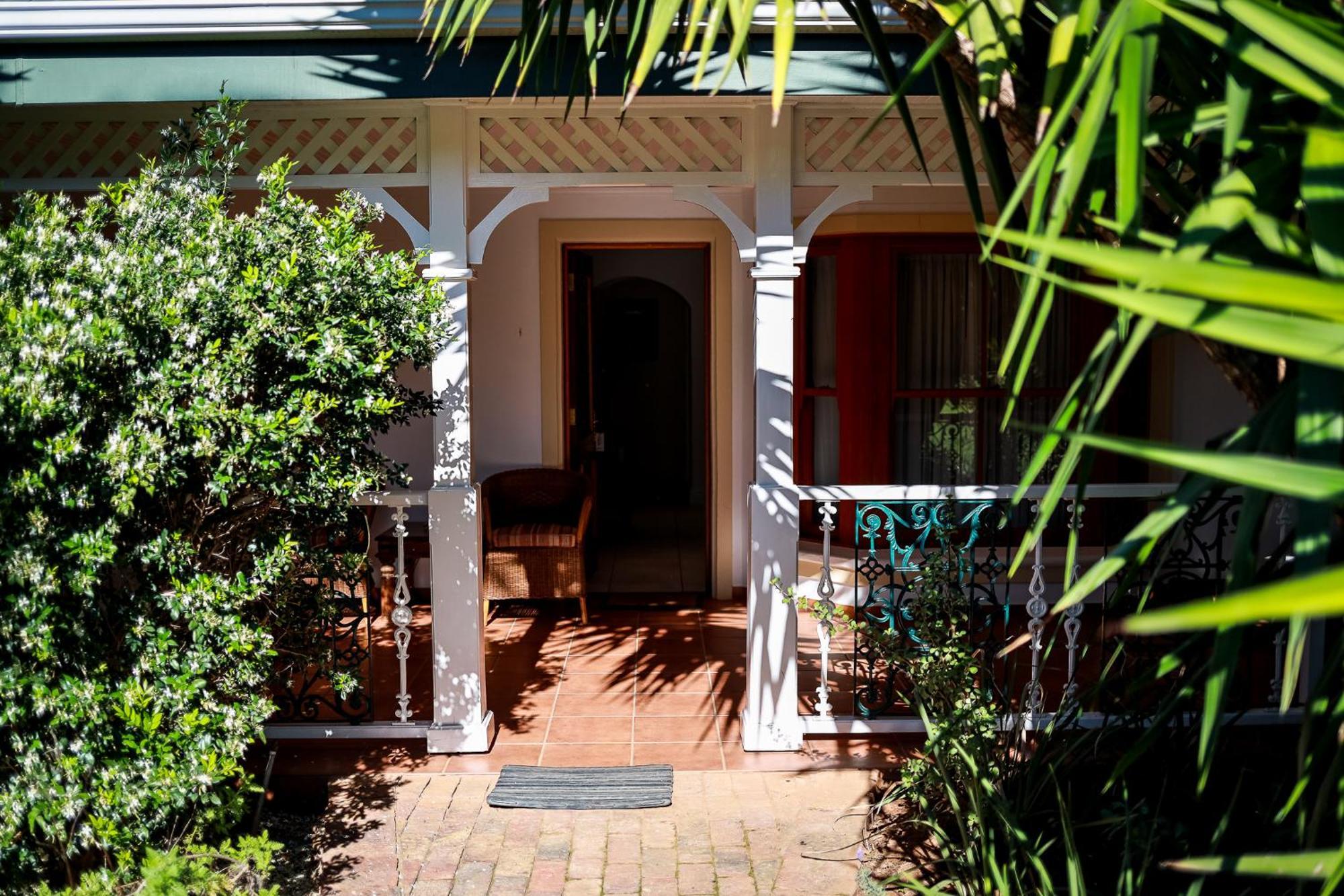 Altes Landhaus Country Lodge Oudtshoorn Exterior foto